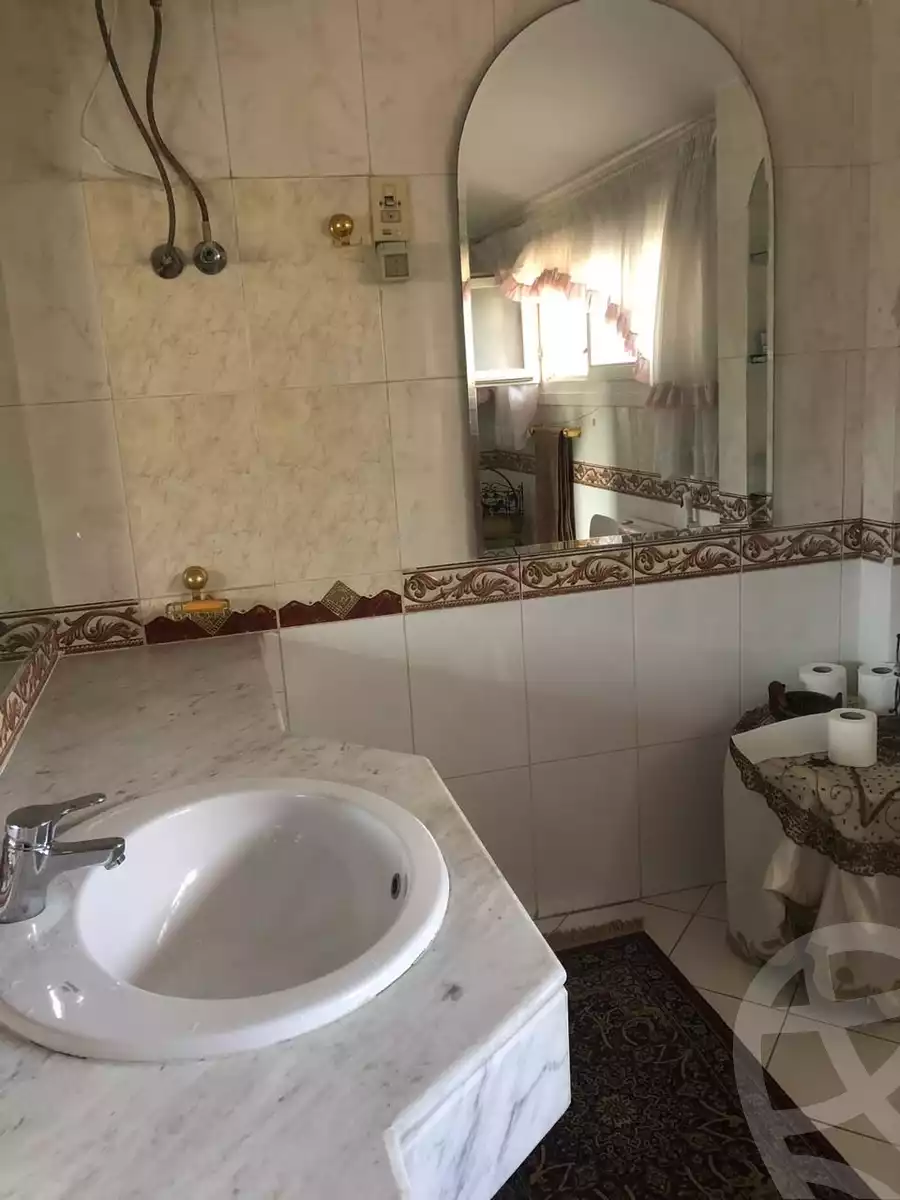 https://aqarmap.com.eg/ar/listing/4323815-for-sale-cairo-el-sheikh-zayed-city-compounds-in-sheikh-zayed-el-rabwa