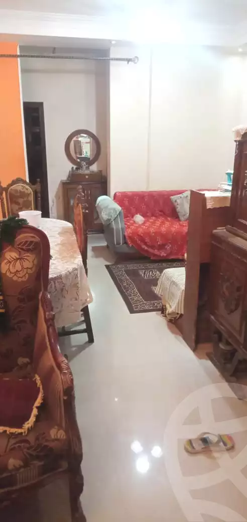 https://aqarmap.com.eg/en/listing/4323943-for-sale-cairo-el-sheikh-zayed-city-el-hay-elasher-street-100
