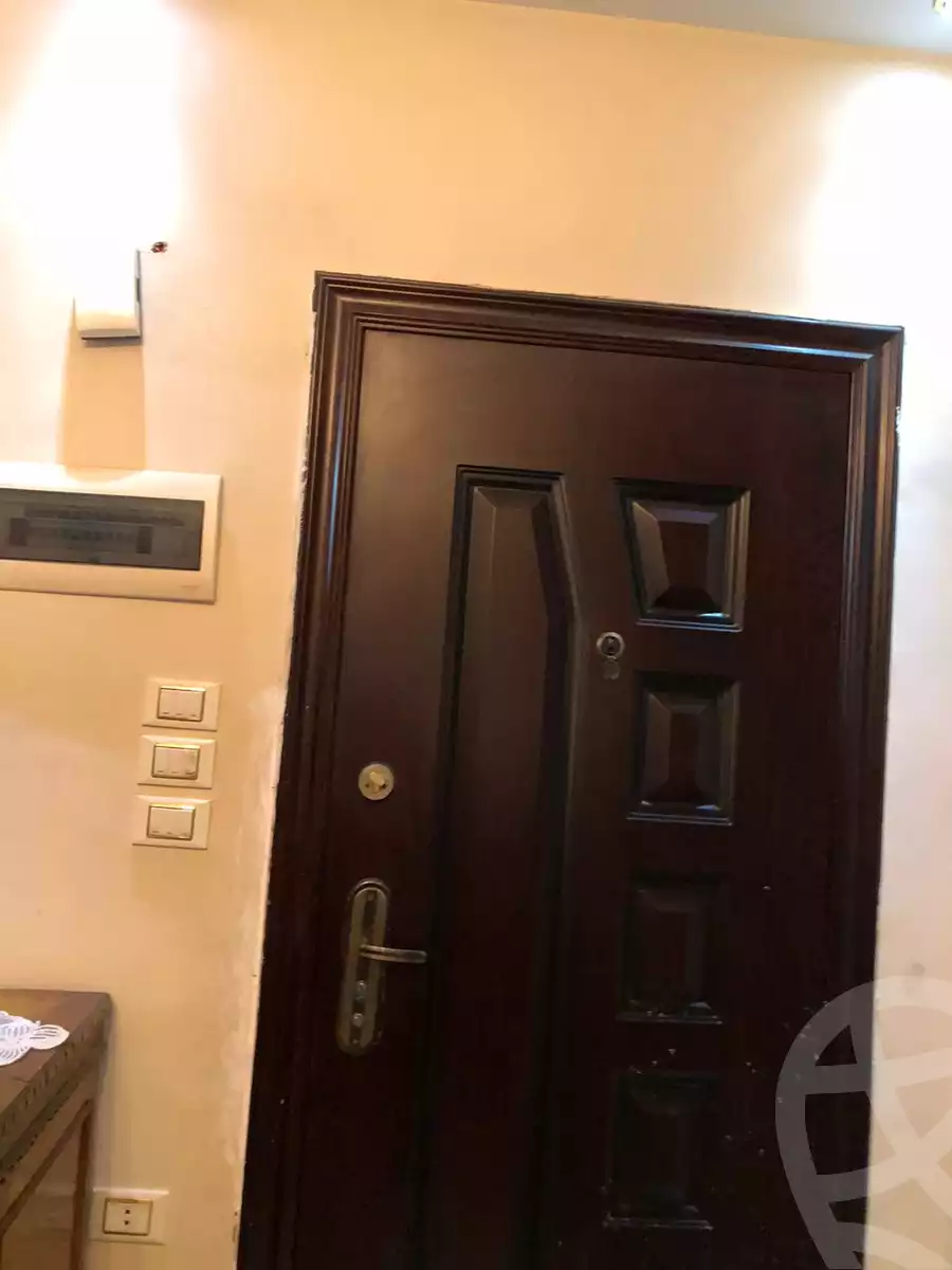 https://aqarmap.com.eg/en/listing/4323943-for-sale-cairo-el-sheikh-zayed-city-el-hay-elasher-street-100