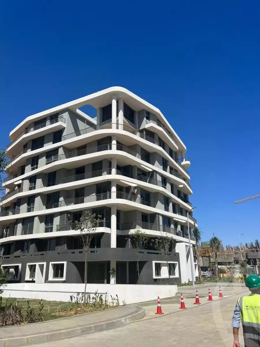 https://aqarmap.com.eg/en/listing/4325413-for-sale-cairo-new-administrative-capital-r7-rmwny-wwk-dh-lnd-llttwyr-l-qry