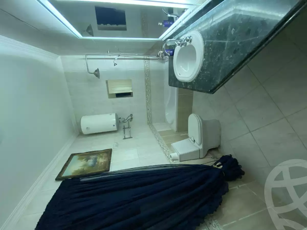 https://aqarmap.com.eg/en/listing/4329112-for-sale-cairo-manial-el-rawda-st