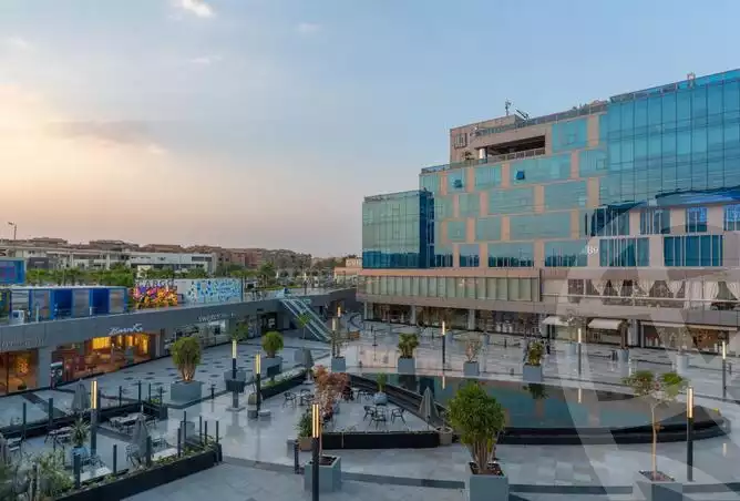 https://aqarmap.com.eg/en/listing/4331269-for-sale-cairo-el-sheikh-zayed-city-compounds-in-sheikh-zayed-capital-business-park
