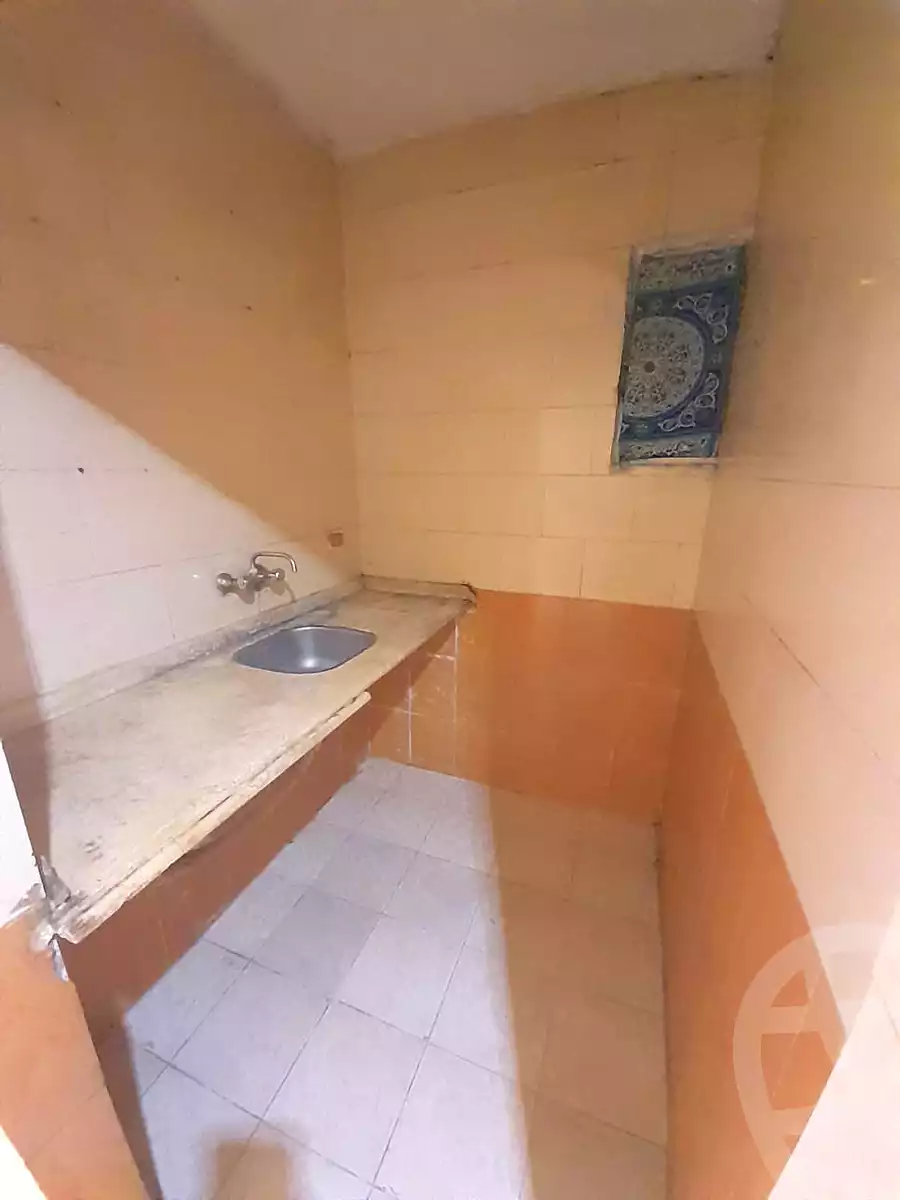 https://aqarmap.com.eg/ar/listing/4332011-for-sale-alexandria-el-asafra-shr-45