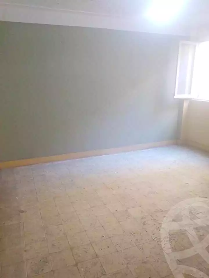 https://aqarmap.com.eg/en/listing/4334392-for-sale-alexandria-cleopatra-port-said-street