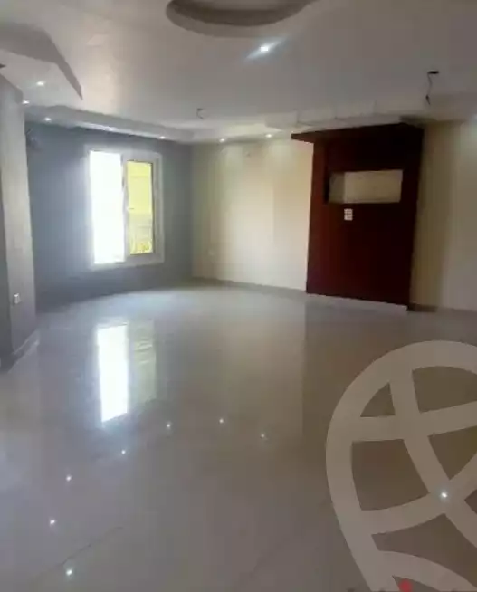 https://aqarmap.com.eg/en/listing/4335069-for-rent-cairo-nasr-city-genena-mall