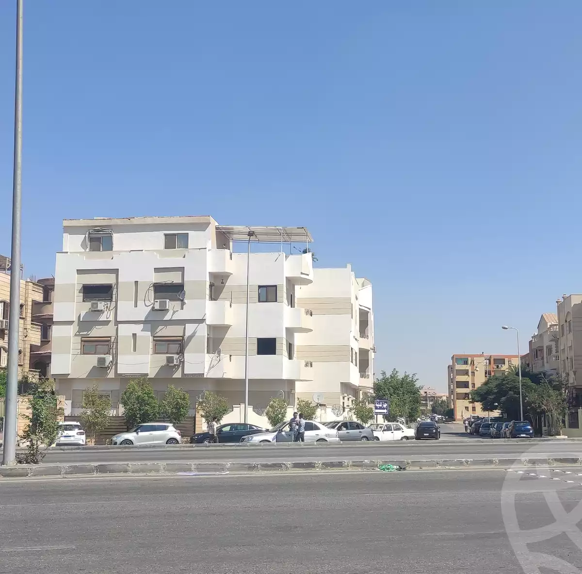 https://aqarmap.com.eg/ar/listing/4336315-for-sale-cairo-new-cairo-first-settlement-neighbourhood-10-badee-khairy-st