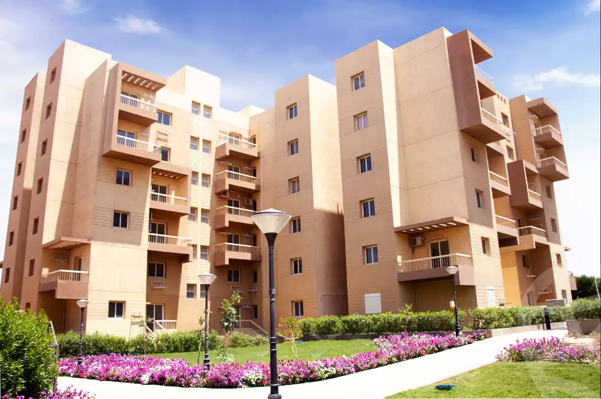 https://aqarmap.com.eg/en/listing/4341118-for-sale-cairo-6th-of-october-hadaeq-october-kmbwnd-fy-hdyq-ktwbr-ashgar-city