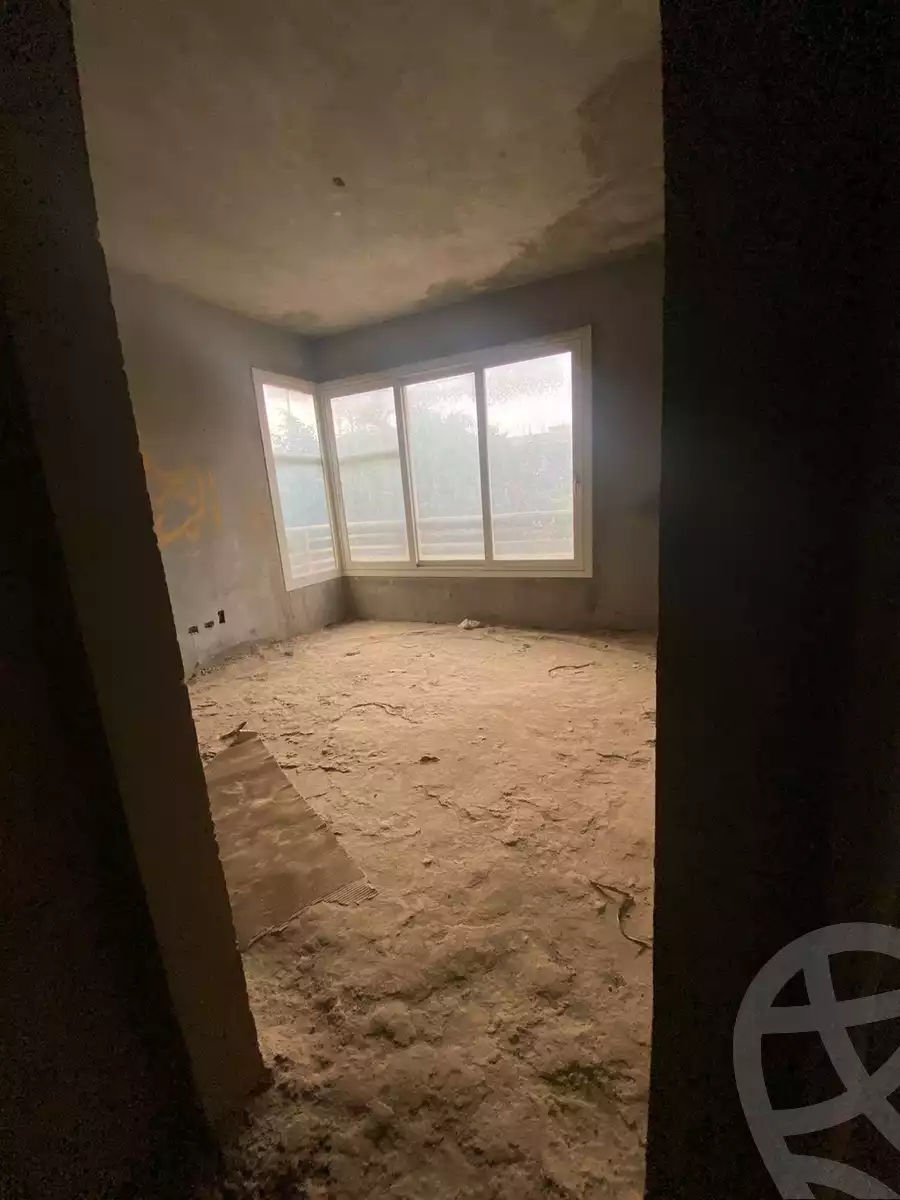https://aqarmap.com.eg/en/listing/4342696-for-sale-cairo-el-sheikh-zayed-city-compounds-in-sheikh-zayed-jeera