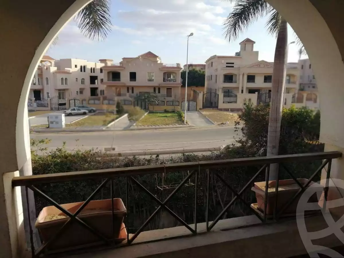 https://aqarmap.com.eg/ar/listing/4344267-for-sale-cairo-el-sheikh-zayed-city-compounds-in-sheikh-zayed-hadayek-el-mohandiseen