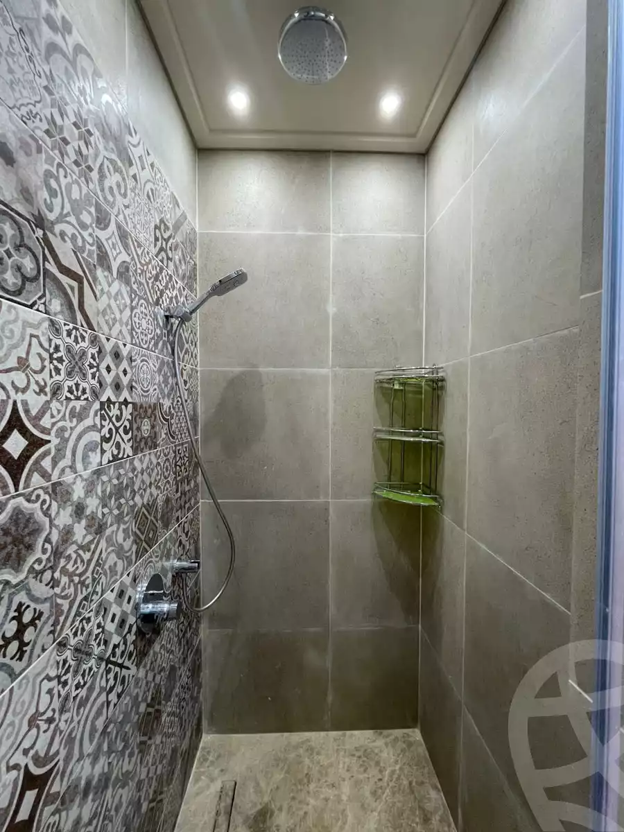 https://aqarmap.com.eg/en/listing/4344489-for-rent-cairo-6th-of-october-compound-green-5