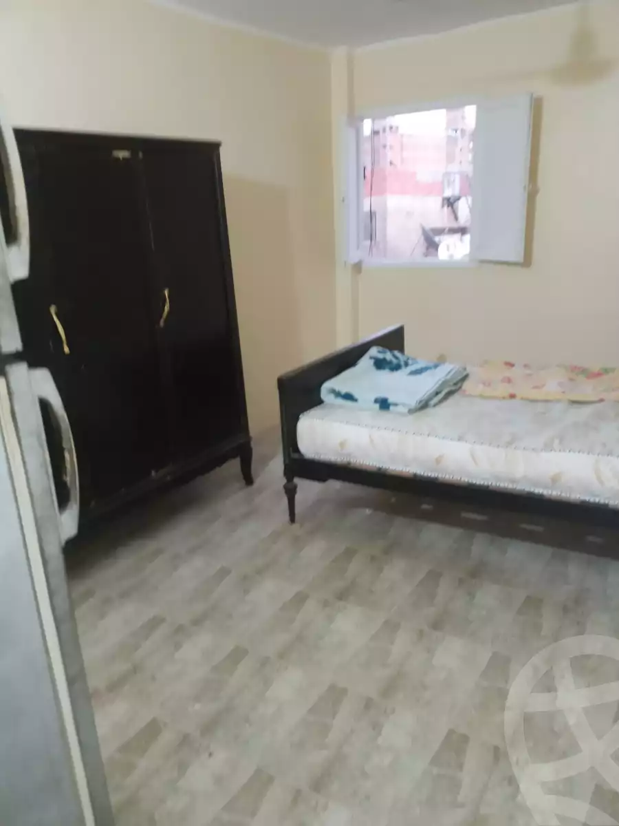 https://aqarmap.com.eg/ar/listing/4347810-for-sale-cairo-shoubra-lkhlfwy-el-amal-ln