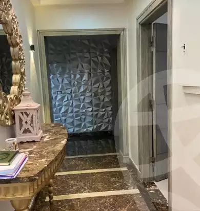 https://aqarmap.com.eg/en/listing/4349278-for-sale-cairo-6th-of-october-compound-reem-residence
