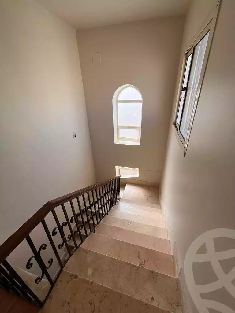 https://aqarmap.com.eg/ar/listing/4350820-for-sale-cairo-el-sheikh-zayed-city-compounds-in-sheikh-zayed-hadayek-el-mohandiseen