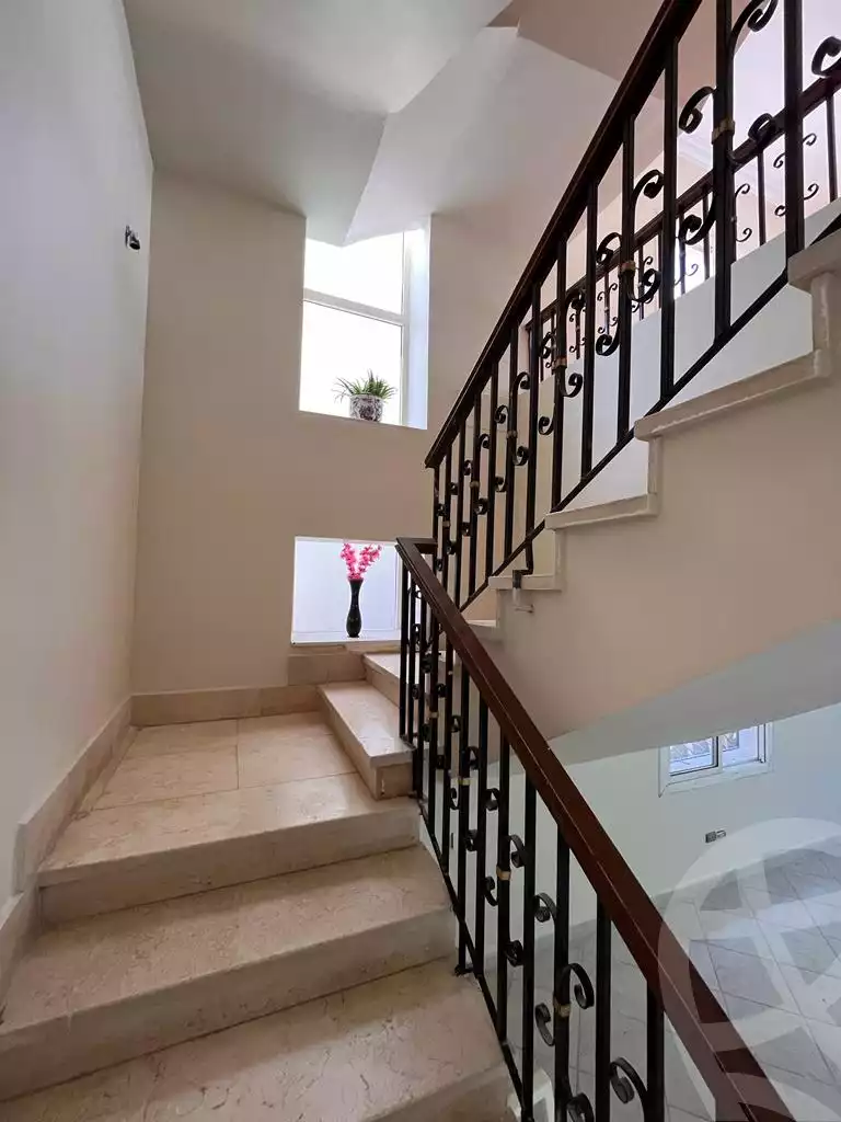 https://aqarmap.com.eg/ar/listing/4350820-for-sale-cairo-el-sheikh-zayed-city-compounds-in-sheikh-zayed-hadayek-el-mohandiseen