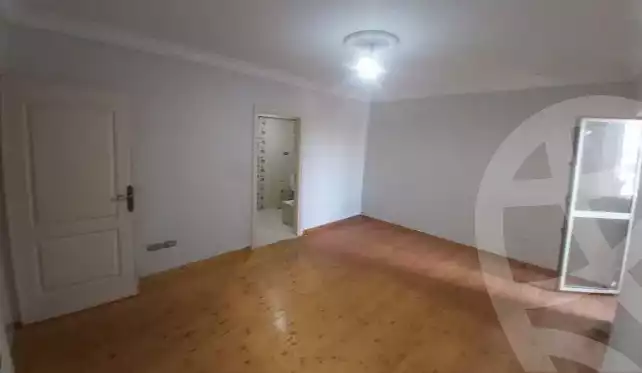 https://aqarmap.com.eg/en/listing/4352958-for-rent-alexandria-camp-cesar-famous-st
