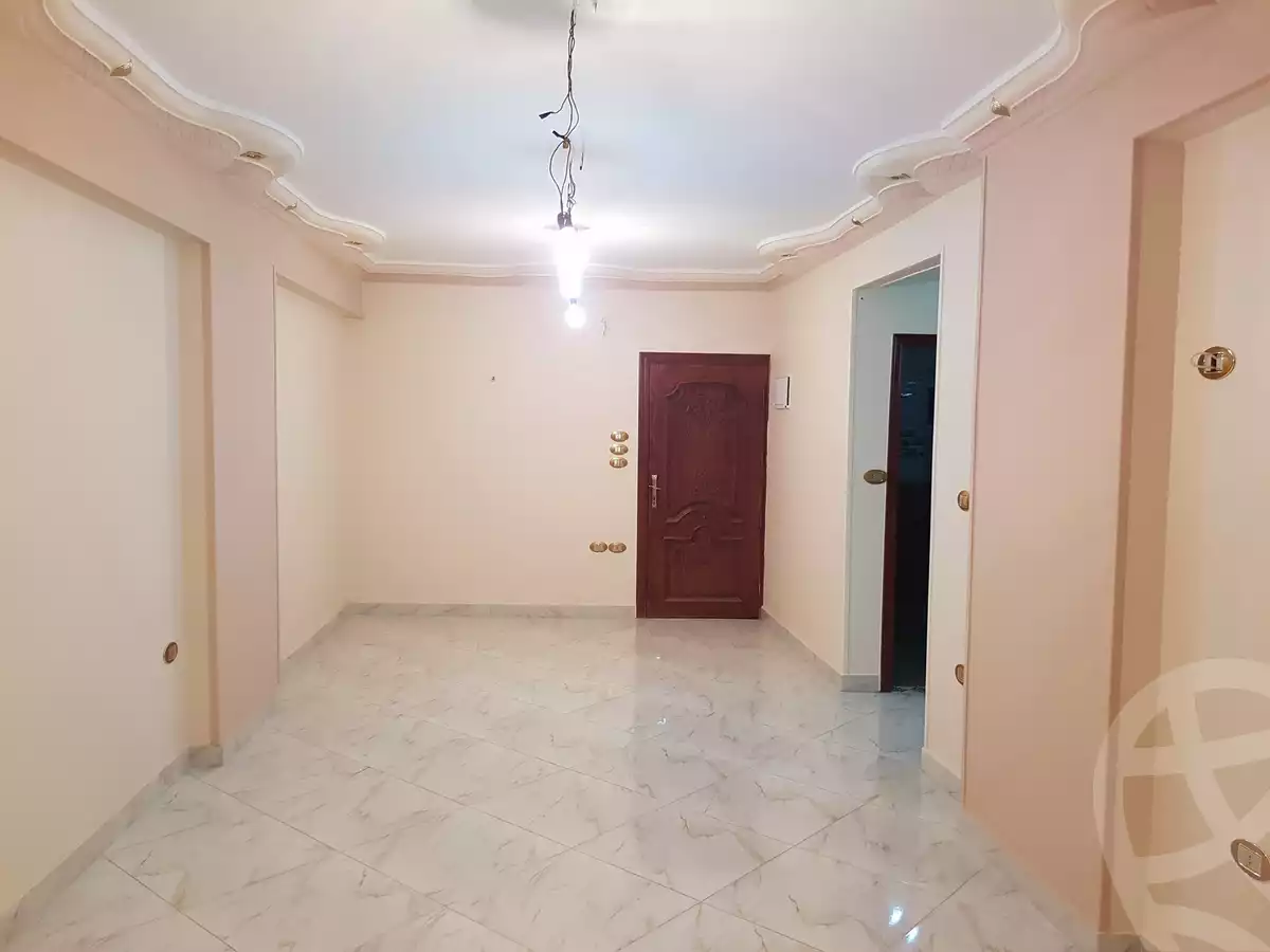 https://aqarmap.com.eg/ar/listing/4353202-for-rent-qalyubia-shubra-el-khaima-byjm
