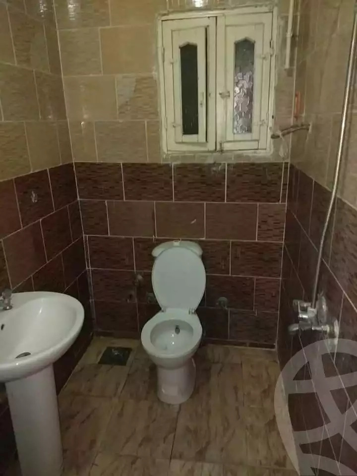 https://aqarmap.com.eg/ar/listing/4355565-for-rent-cairo-ljyz-shareaa-morad  charel degol