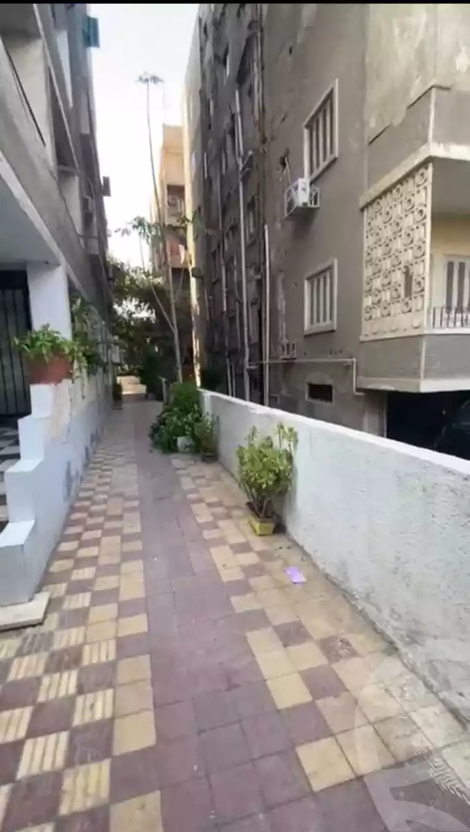 https://aqarmap.com.eg/en/listing/4355747-for-sale-cairo-heliopolis-el-higaz-square-el-hegaz-st