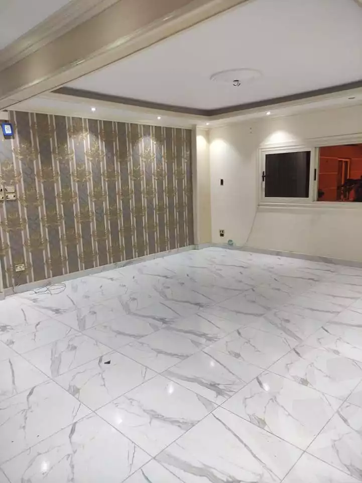 https://aqarmap.com.eg/en/listing/4355948-for-sale-cairo-mokattam-el-naforah-square