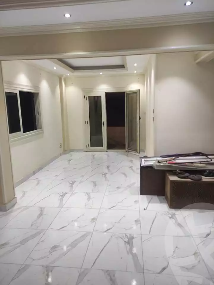 https://aqarmap.com.eg/en/listing/4355948-for-sale-cairo-mokattam-el-naforah-square