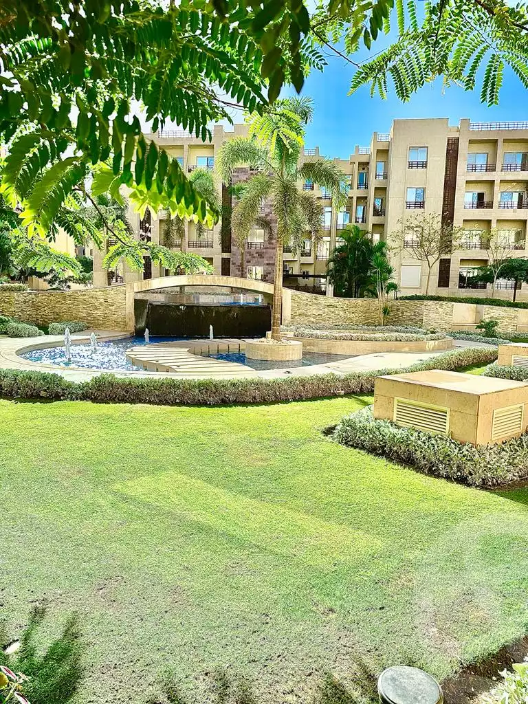 https://aqarmap.com.eg/en/listing/4358983-for-sale-cairo-new-cairo-compounds-akoya
