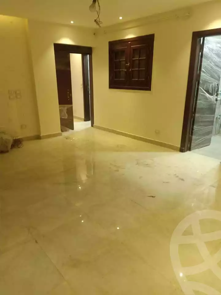 https://aqarmap.com.eg/ar/listing/4358959-for-sale-cairo-mokattam-manteqt-ganob-s