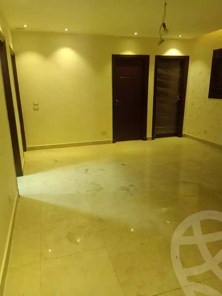 https://aqarmap.com.eg/ar/listing/4358959-for-sale-cairo-mokattam-manteqt-ganob-s