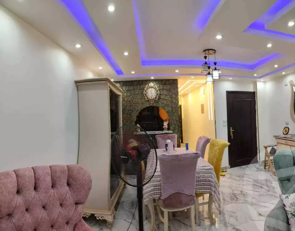 https://aqarmap.com.eg/ar/listing/4360283-for-sale-cairo-hadayek-el-koba-teraat-al-gabal-st