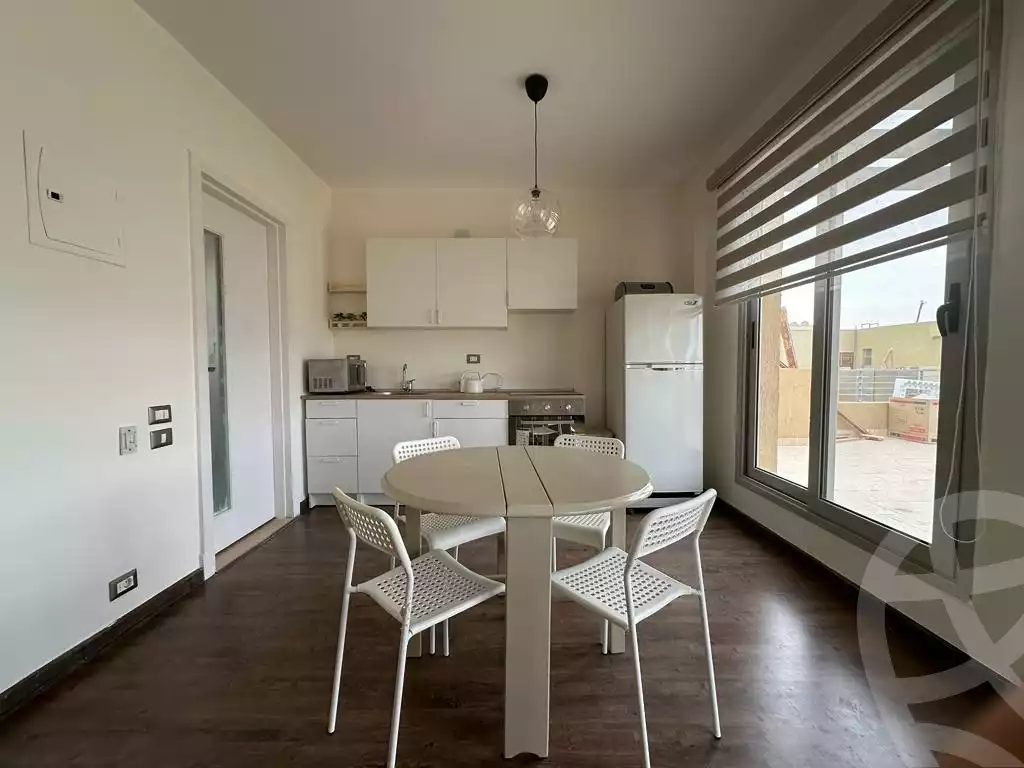 https://aqarmap.com.eg/en/listing/4361477-for-rent-cairo-6th-of-october-compound-palm-parks
