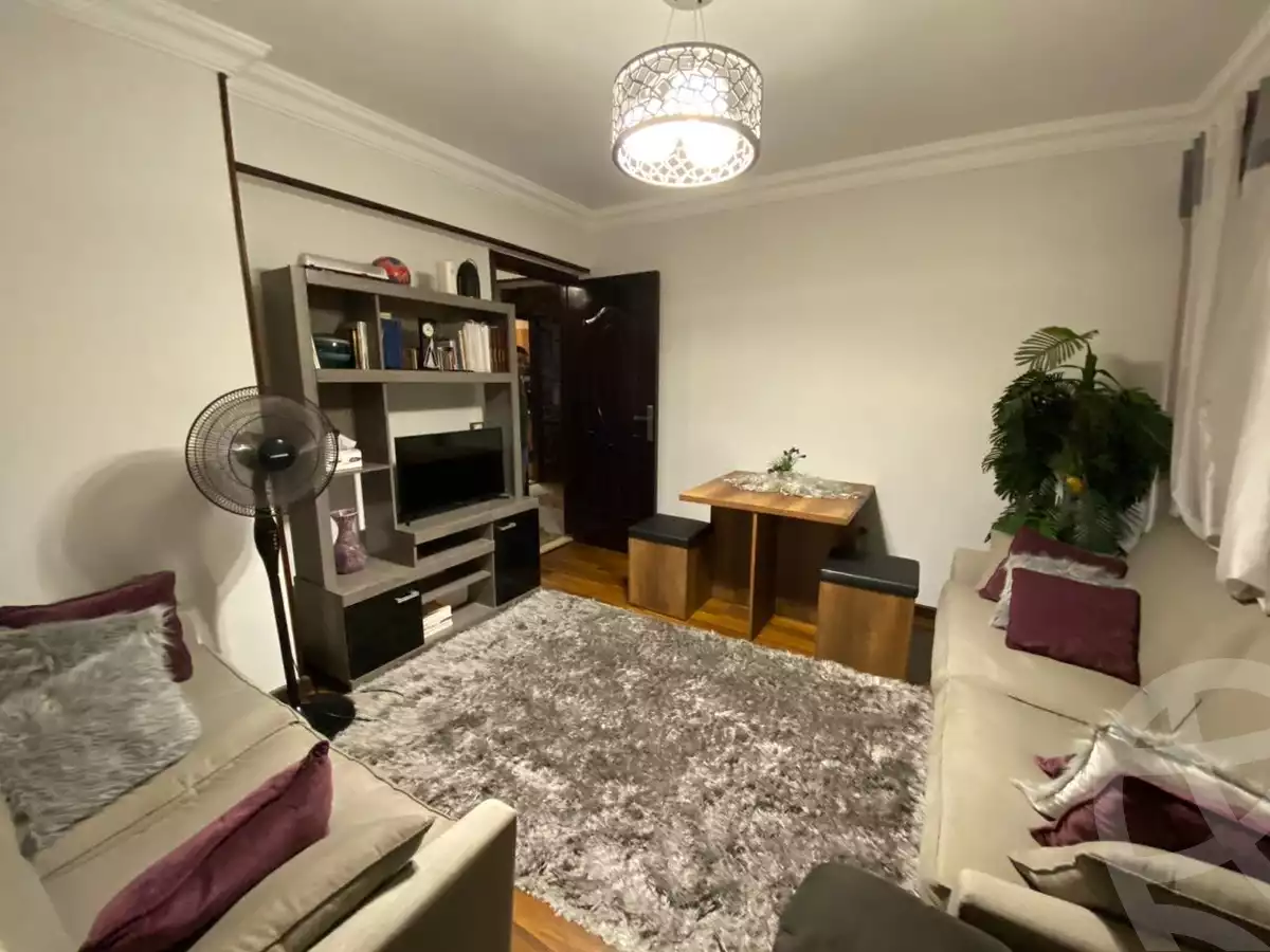 https://aqarmap.com.eg/en/listing/4362032-for-sale-alexandria-sporting-shr-bwr-s-yd