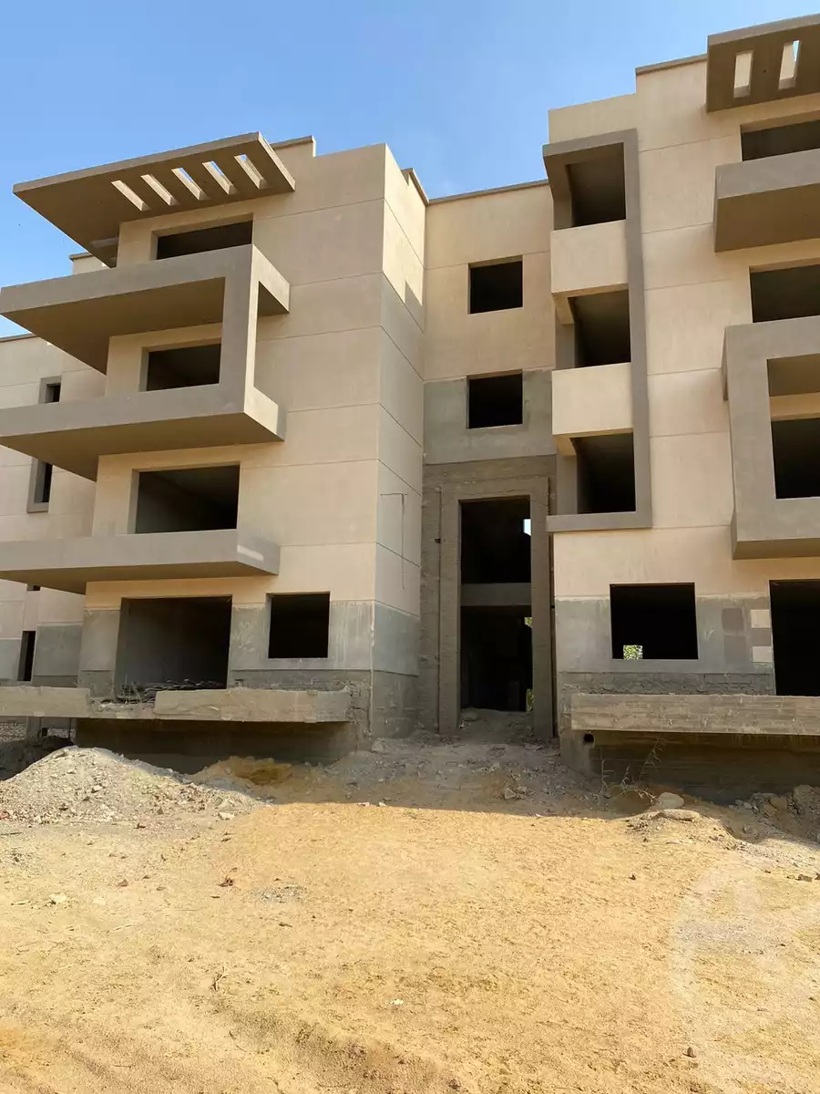 https://aqarmap.com.eg/ar/listing/4362344-for-sale-cairo-el-sheikh-zayed-city-compounds-in-sheikh-zayed-el-rabwa