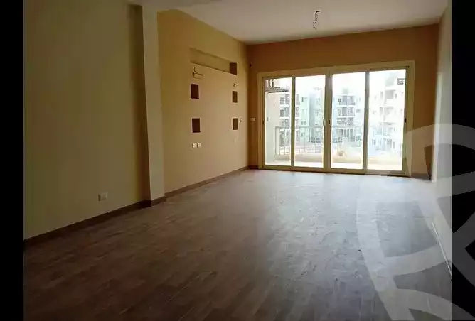 https://aqarmap.com.eg/ar/listing/4362637-for-rent-cairo-el-sheikh-zayed-city-compounds-dh-drys