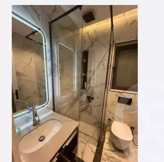 https://aqarmap.com.eg/ar/listing/4363075-for-rent-cairo-new-cairo-compounds-lake-view