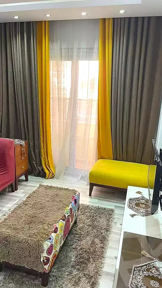 https://aqarmap.com.eg/en/listing/4363212-for-sale-alexandria-ganaklis-shr-mrtdy-bsh