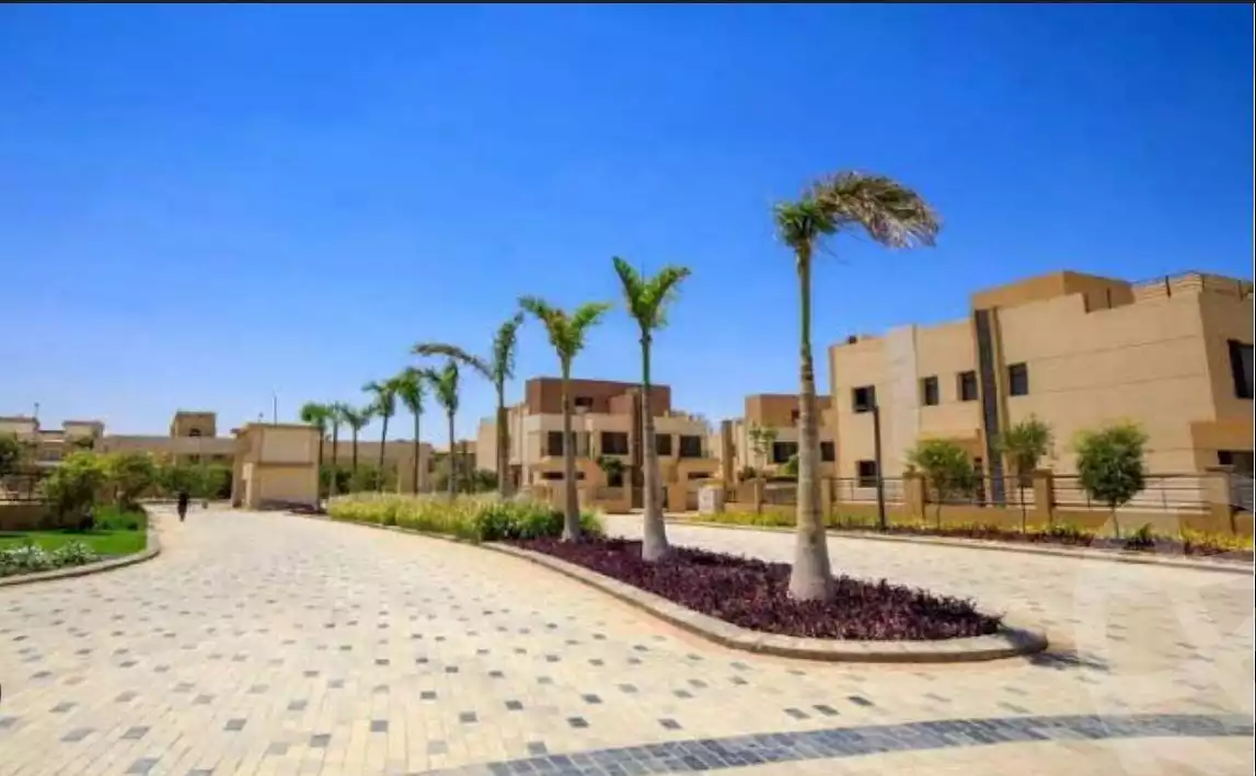 https://aqarmap.com.eg/en/listing/4365603-for-sale-cairo-el-sheikh-zayed-city-compounds-in-sheikh-zayed-alma