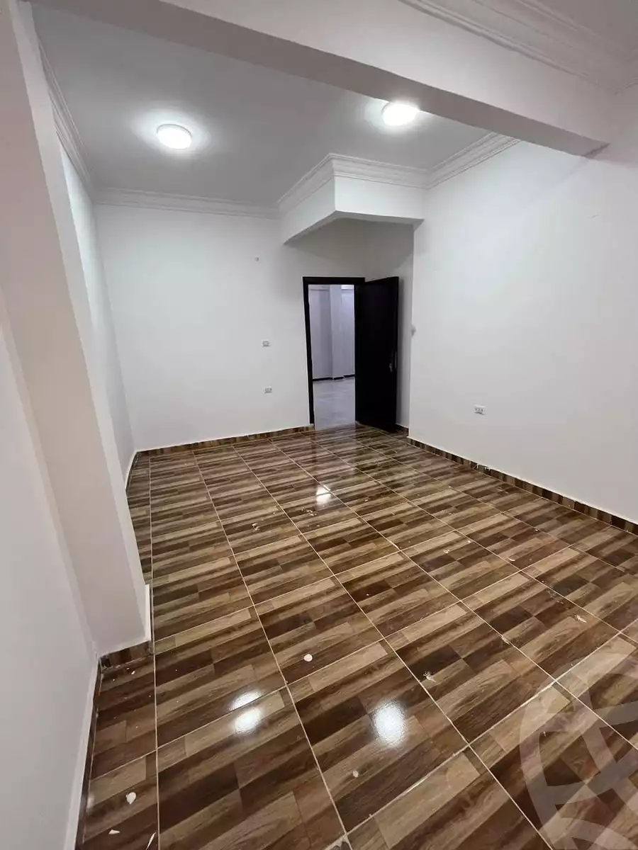 https://aqarmap.com.eg/ar/listing/4368355-for-sale-cairo-6th-of-october-hadaeq-october-ebni-betak-4