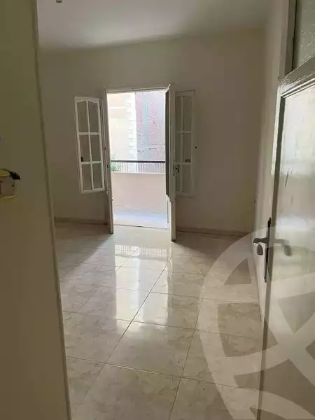 https://aqarmap.com.eg/en/listing/4369810-for-rent-cairo-el-haram-shareaa-khatem-el-morsalen