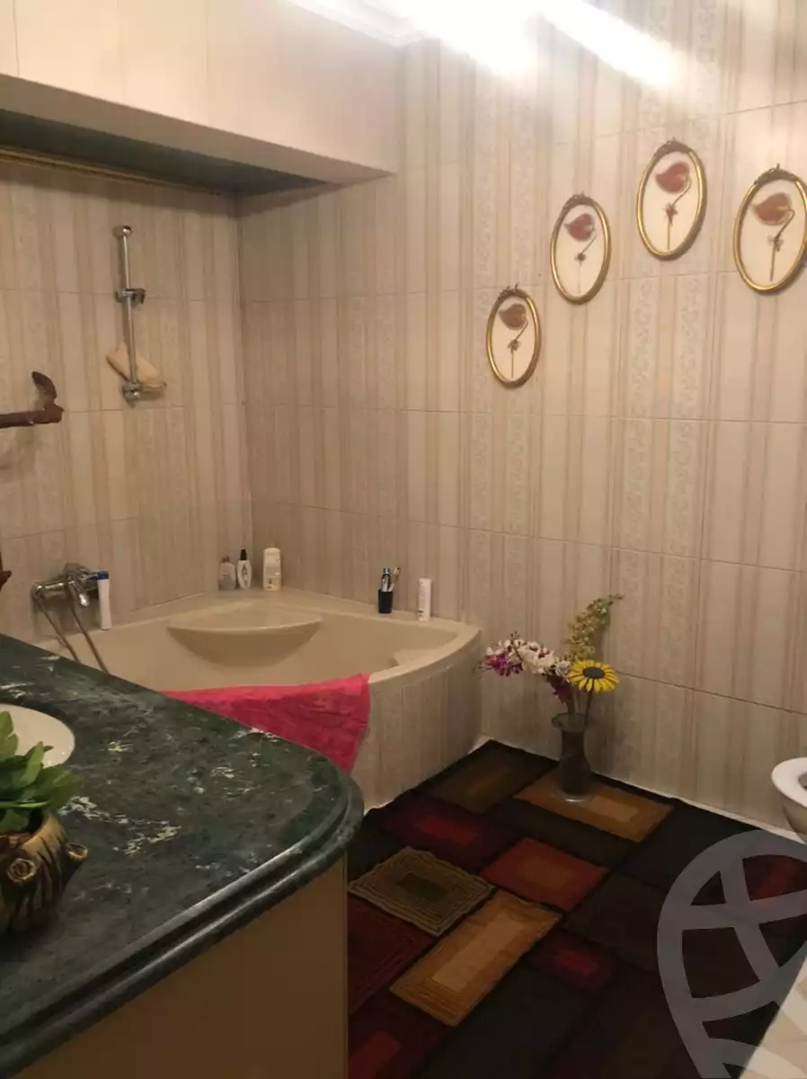 https://aqarmap.com.eg/en/listing/4371623-for-sale-cairo-el-mohandesen-lebnan-square