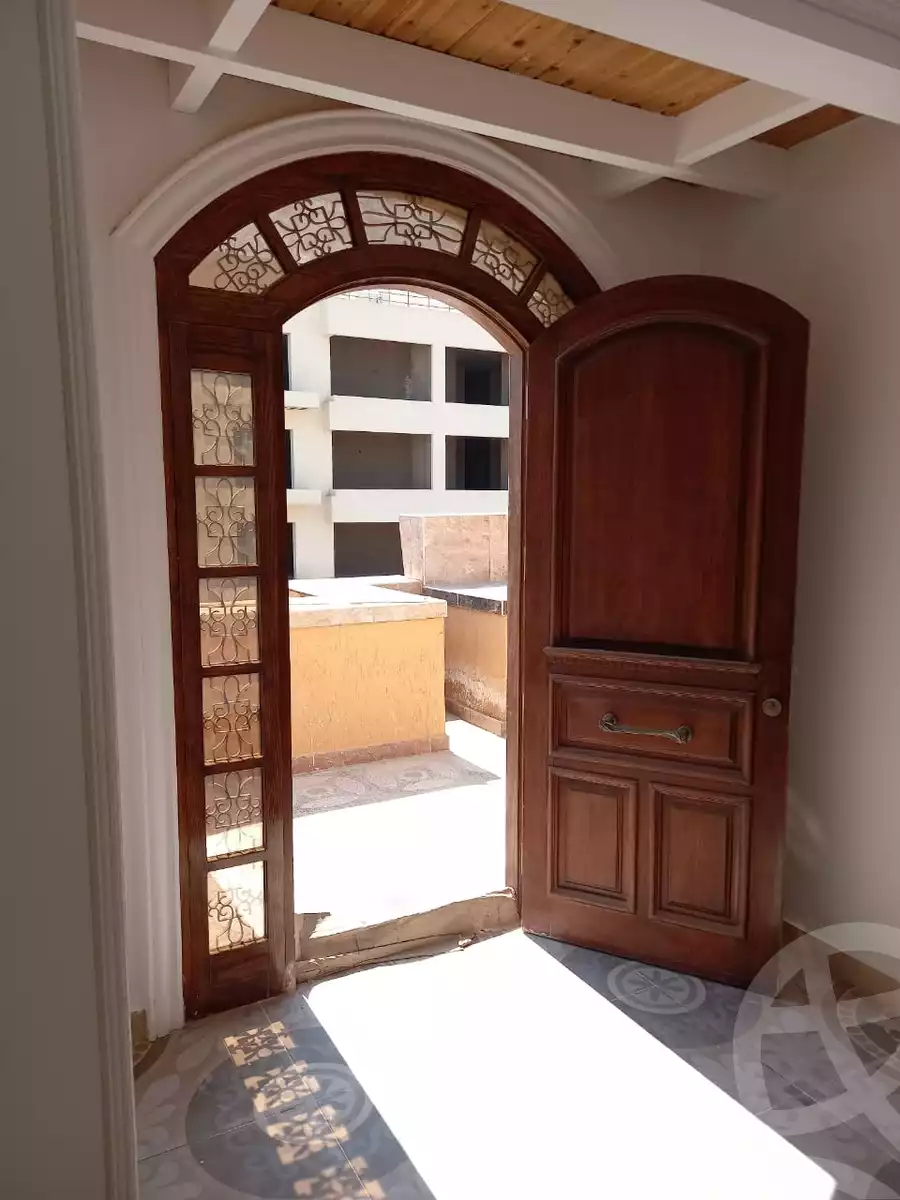 https://aqarmap.com.eg/ar/listing/4372129-for-rent-cairo-new-cairo-compounds-remas