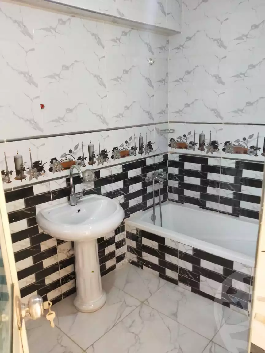 https://aqarmap.com.eg/ar/listing/4372715-for-rent-ibn-el-hakam-sq
