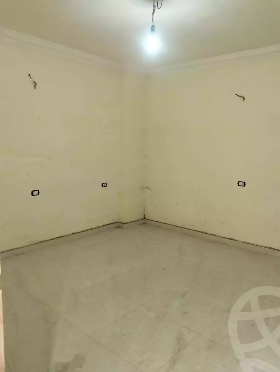 https://aqarmap.com.eg/ar/listing/4373795-for-rent-hamad-yassin-st