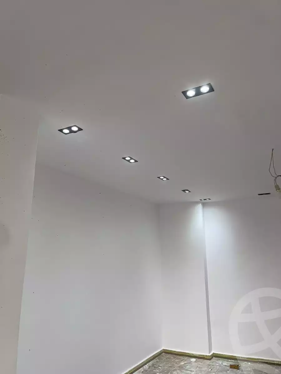 https://aqarmap.com.eg/ar/listing/4374637-for-rent-cairo-mokattam-lhdb-l-ly-shr-krym-bnwn