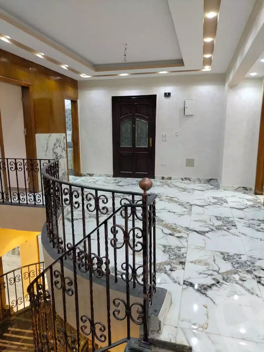https://aqarmap.com.eg/en/listing/4375567-for-sale-cairo-cairo-hdyq-lhrm-lmntq-t