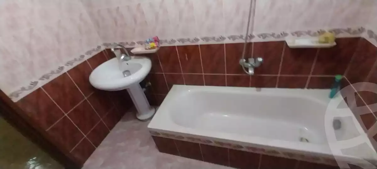 https://aqarmap.com.eg/en/listing/4379400-for-sale-cairo-al-oubour-el-hay-el-tany