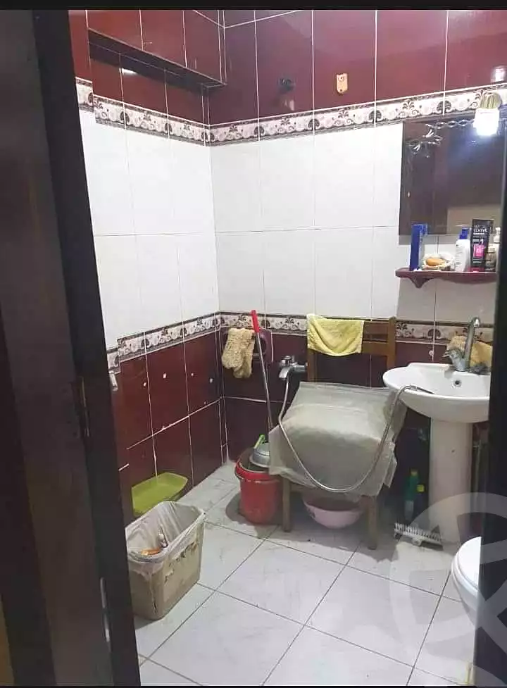 https://aqarmap.com.eg/en/listing/4382854-for-sale-cairo-shoubra-jzyr-bdrn-haret-rod-al-farag