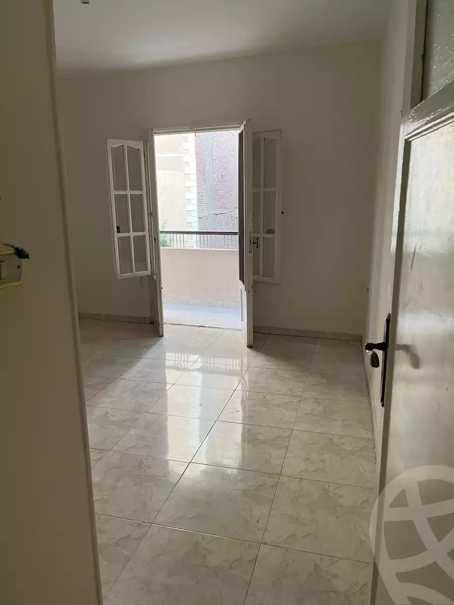 https://aqarmap.com.eg/en/listing/4384009-for-rent-cairo-el-haram-shareaa-khatem-el-morsalen