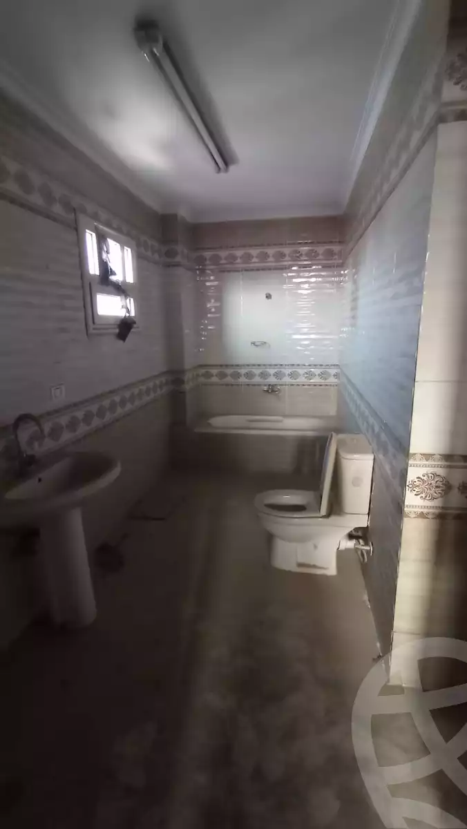 https://aqarmap.com.eg/en/listing/4385826-for-sale-cairo-shoubra-shr-shykwlny