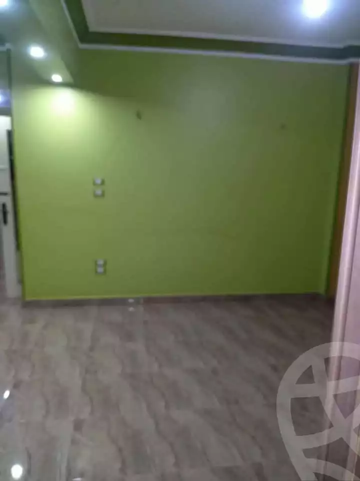 https://aqarmap.com.eg/ar/listing/4387227-for-rent-cairo-helwan-hadayek-helwan-nile-corniche-st