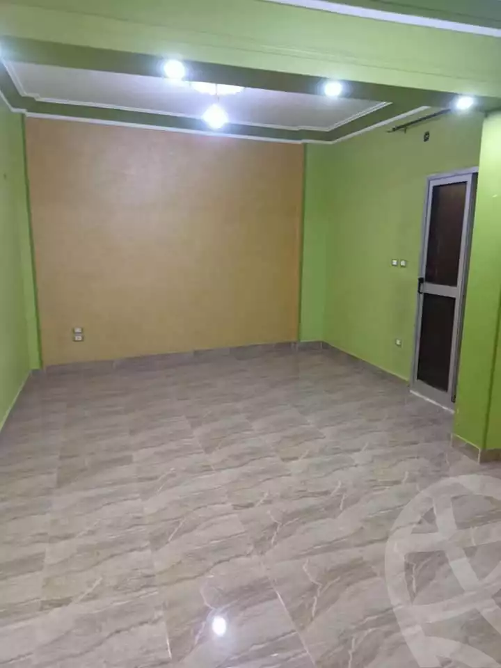 https://aqarmap.com.eg/ar/listing/4387227-for-rent-cairo-helwan-hadayek-helwan-nile-corniche-st