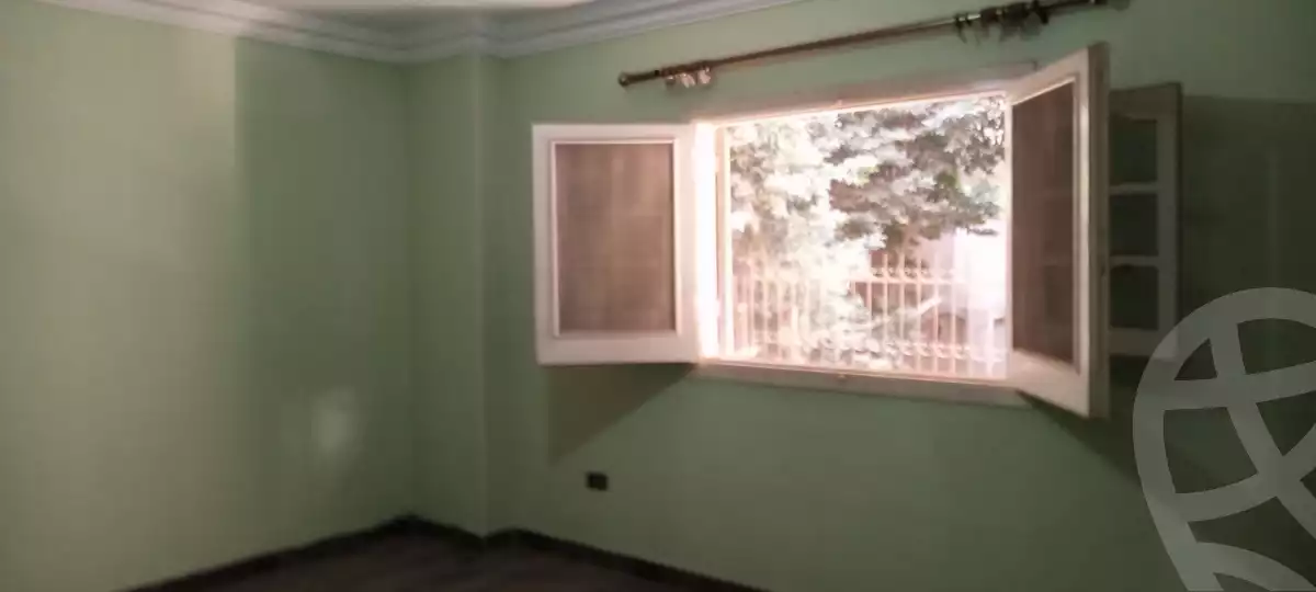 https://aqarmap.com.eg/en/listing/4390046-for-sale-cairo-hdyq-lhrm--mntq
